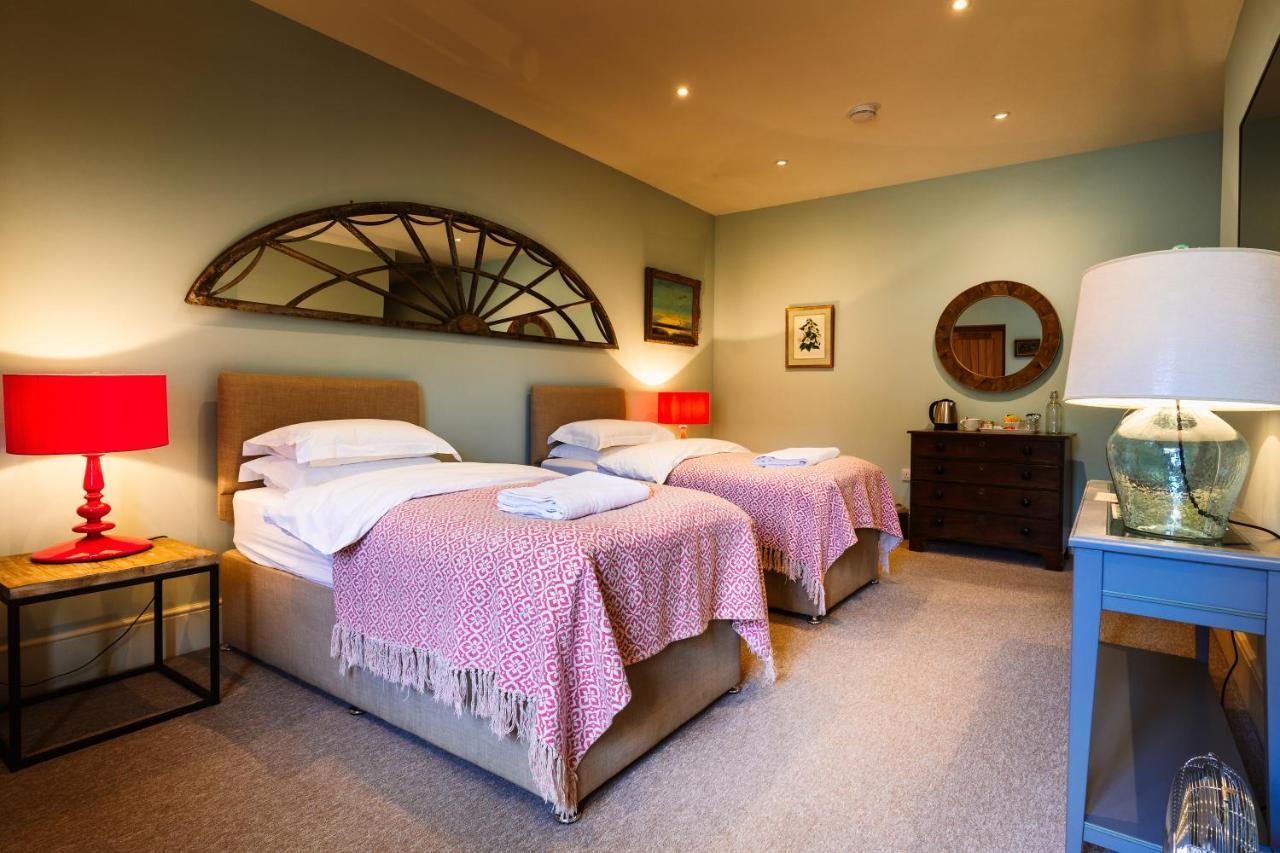 Chippenham Park Garden Rooms エクステリア 写真