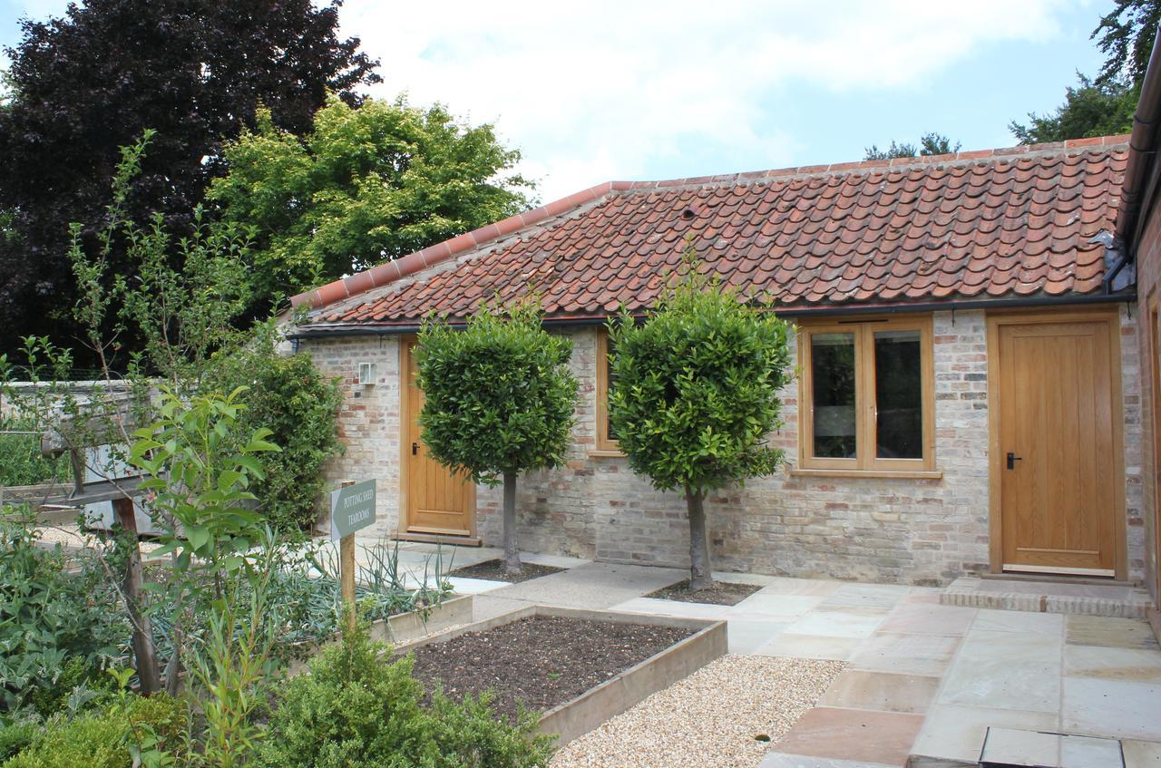 Chippenham Park Garden Rooms エクステリア 写真